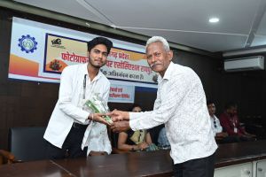 स्वास्थ्य शिविर एवं परिचर्चा 