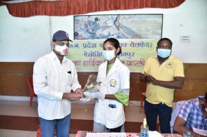 टीकाकरण शिविर